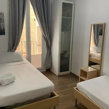 Modern Al Carrer Blai, Poble Sec Apartment