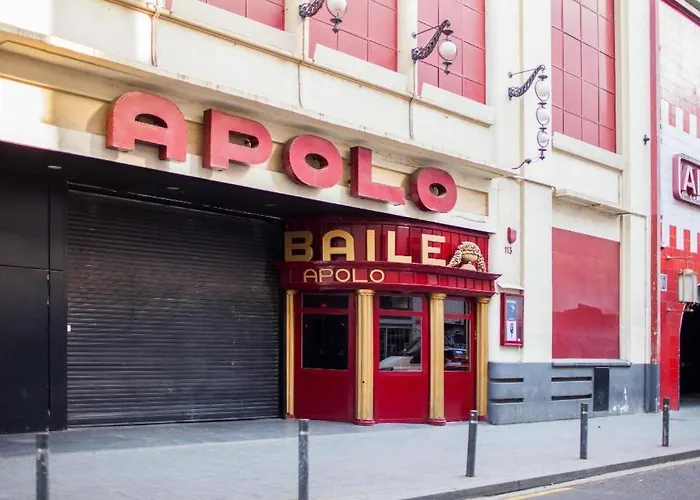 Modern Al Carrer Blai, Poble Sec *
